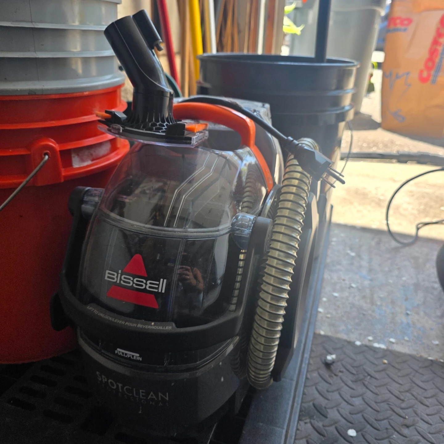 Bissell SpotClean Professional Portable Carpet Cleaner
