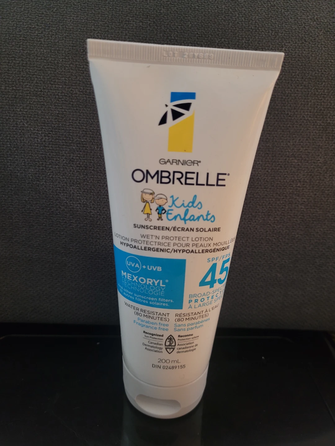 Garnier Ombrelle Kids SPF 45 Sunscreen Lotion - 200ml