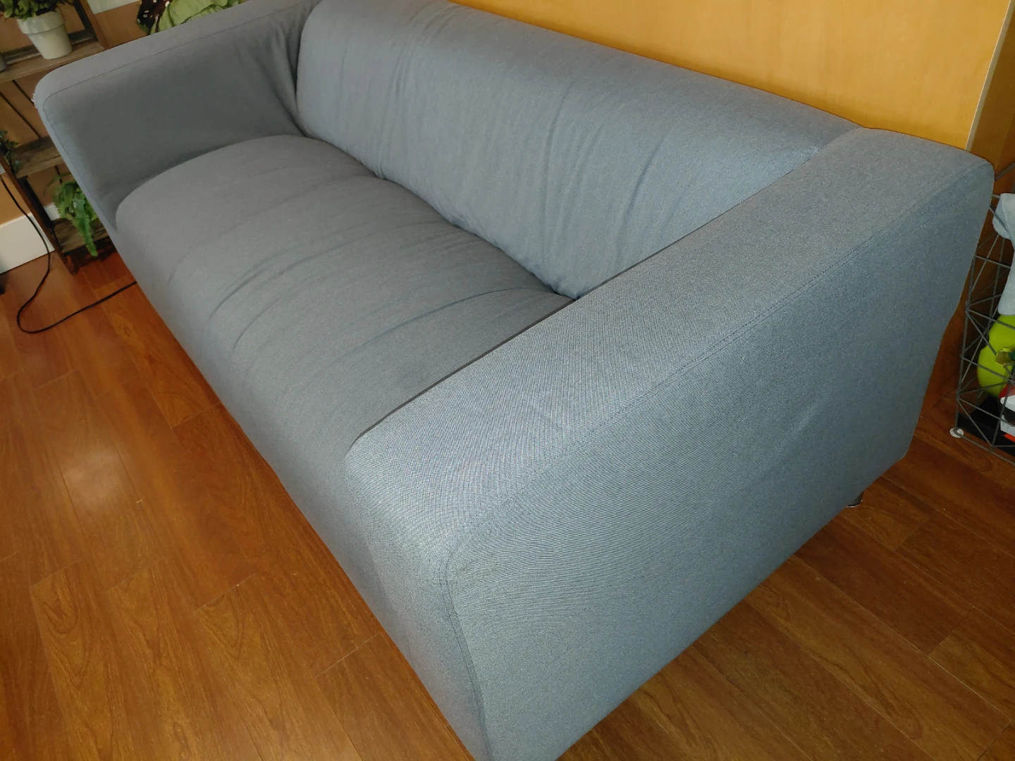 FREE! IKEA KLIPPAN two-seat sofa - photo 2