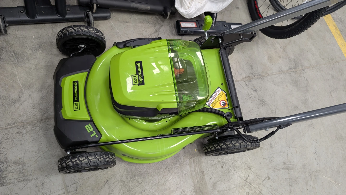 Greenworks Pro 21" Self-Propelled Electric Lawn Mower - photo 2