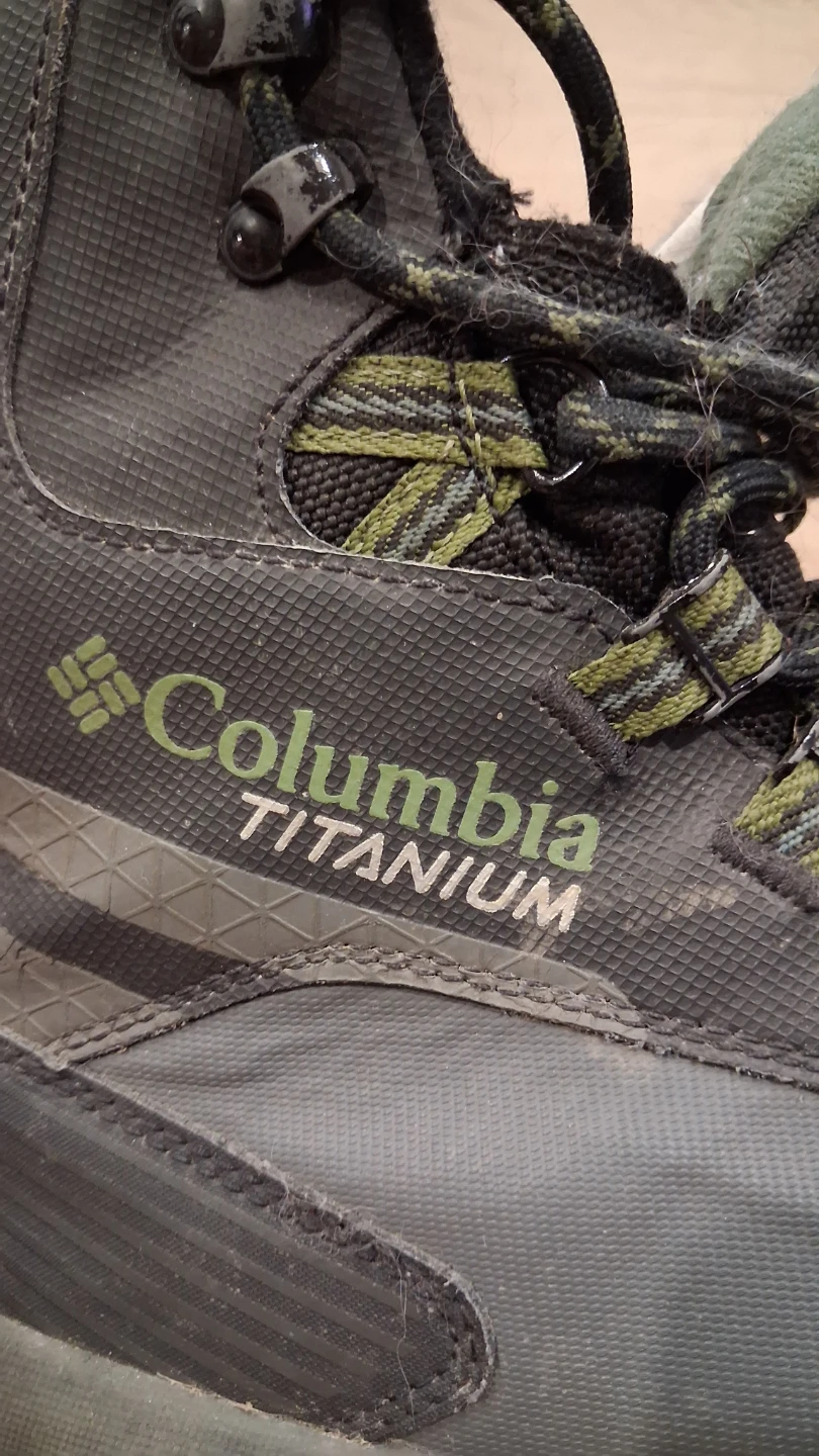 Columbia Titanium Men's Hiking Boots - photo 4