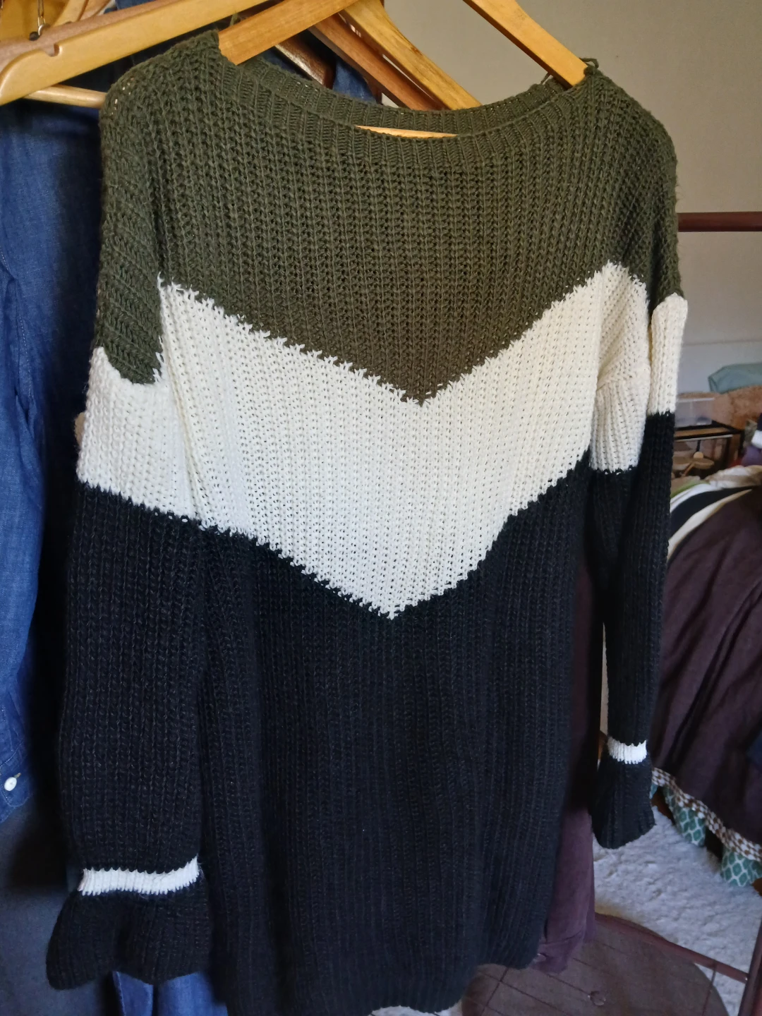 Women's Colour Block Sweater - photo 2