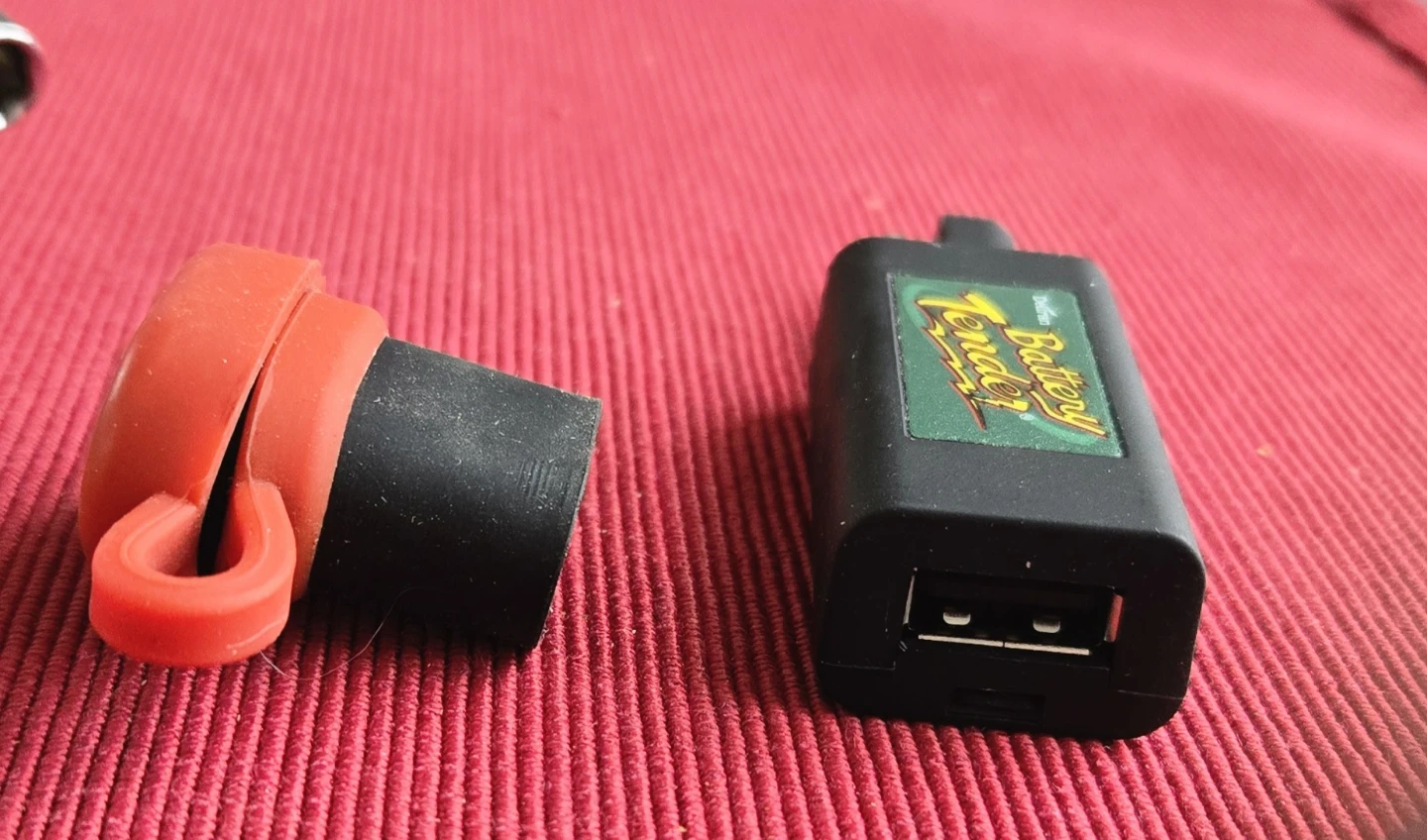 Deltran Battery Tender USB Charger - photo 3