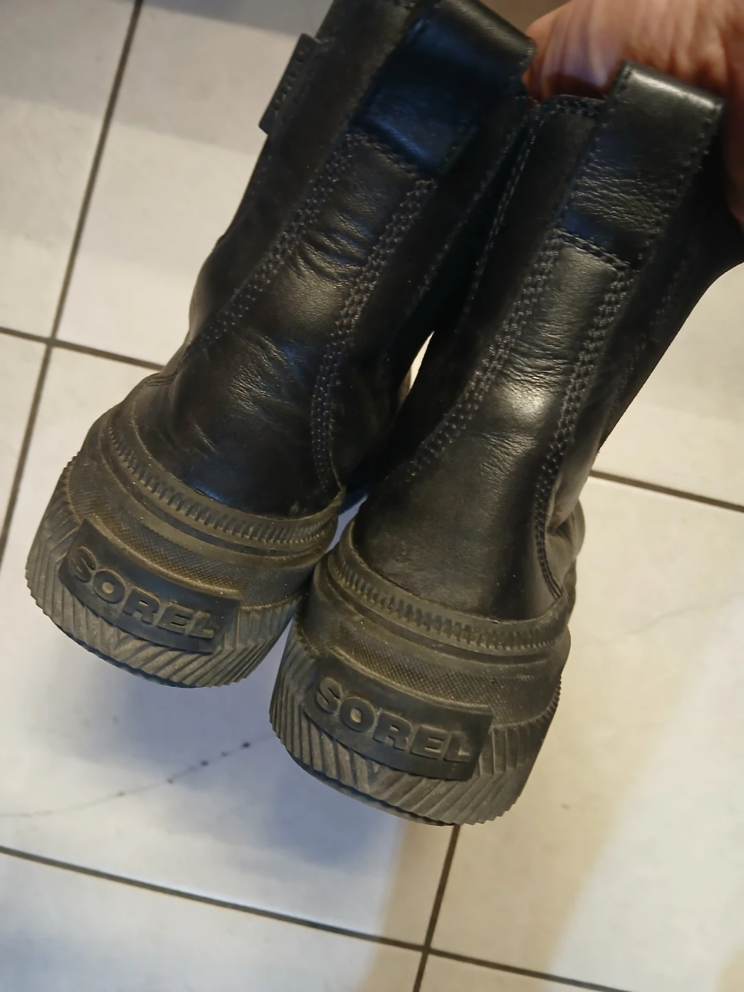 Sorel Waterproof Black Leather Boots - Women's Size 8.5 - photo 3
