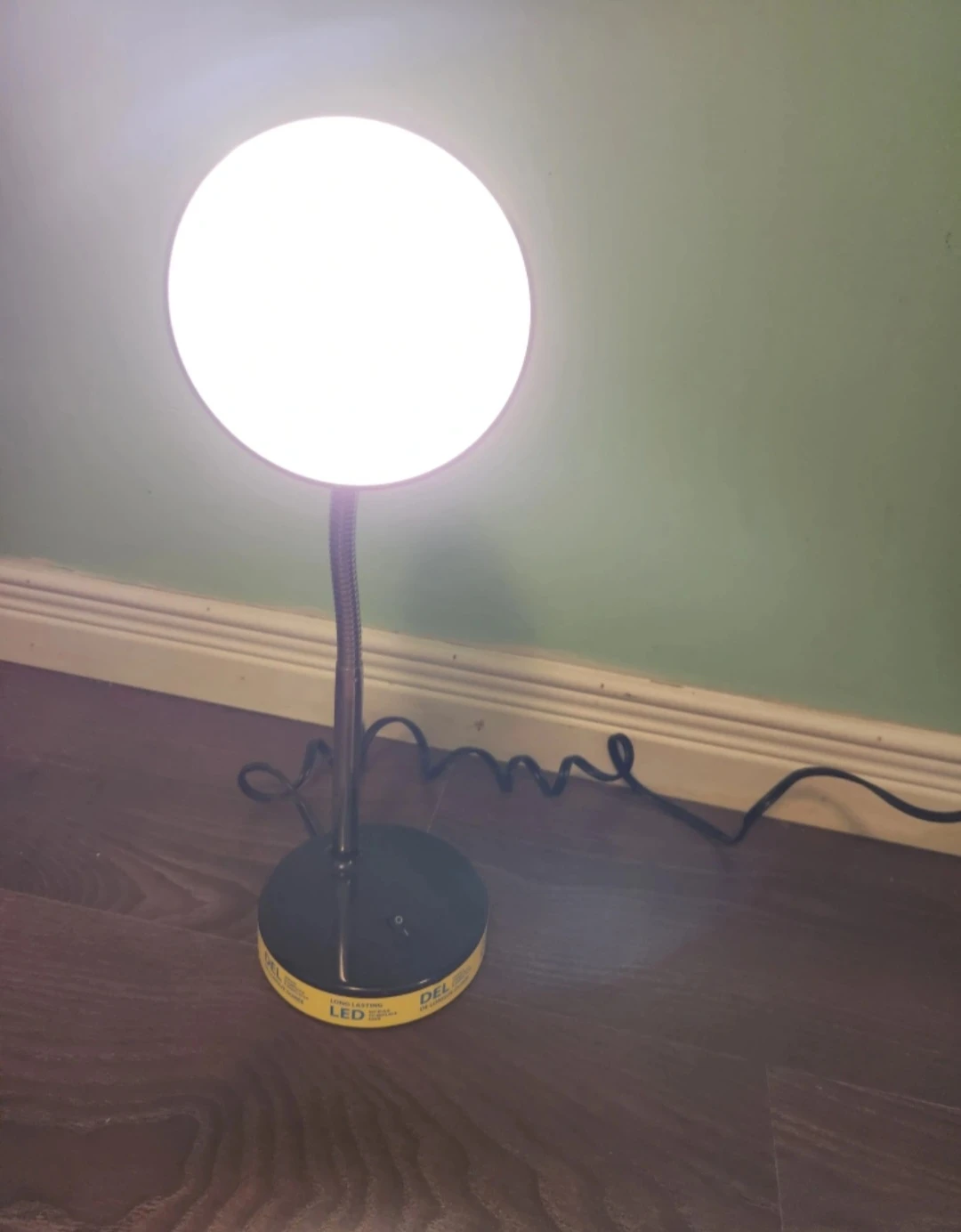 LED Desk Lamp - photo 2