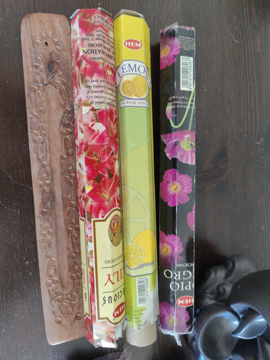 Incense Holder Waterfall with Assorted Incense Sticks - photo 2