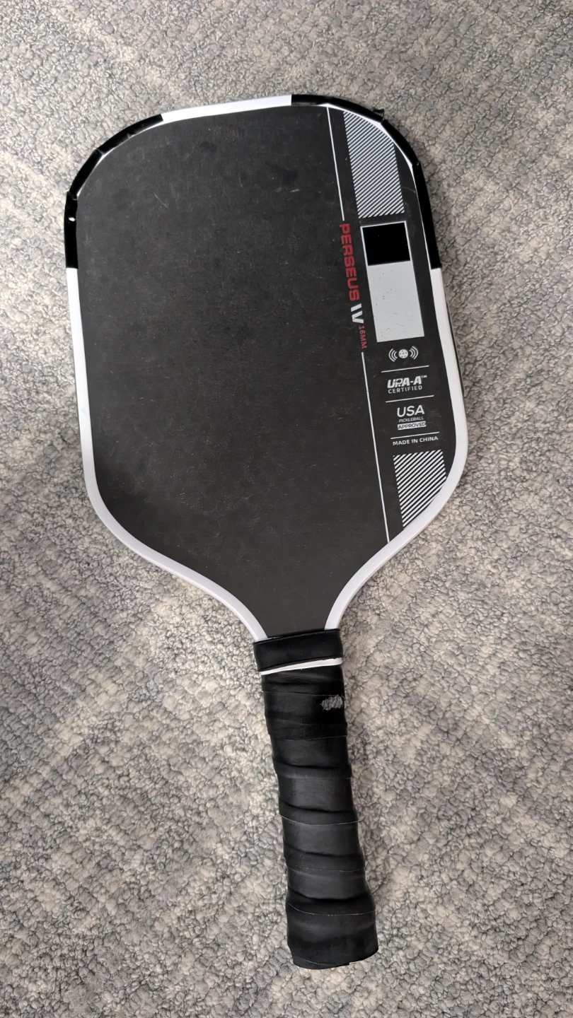 Clone Perseus IV pickleball paddle