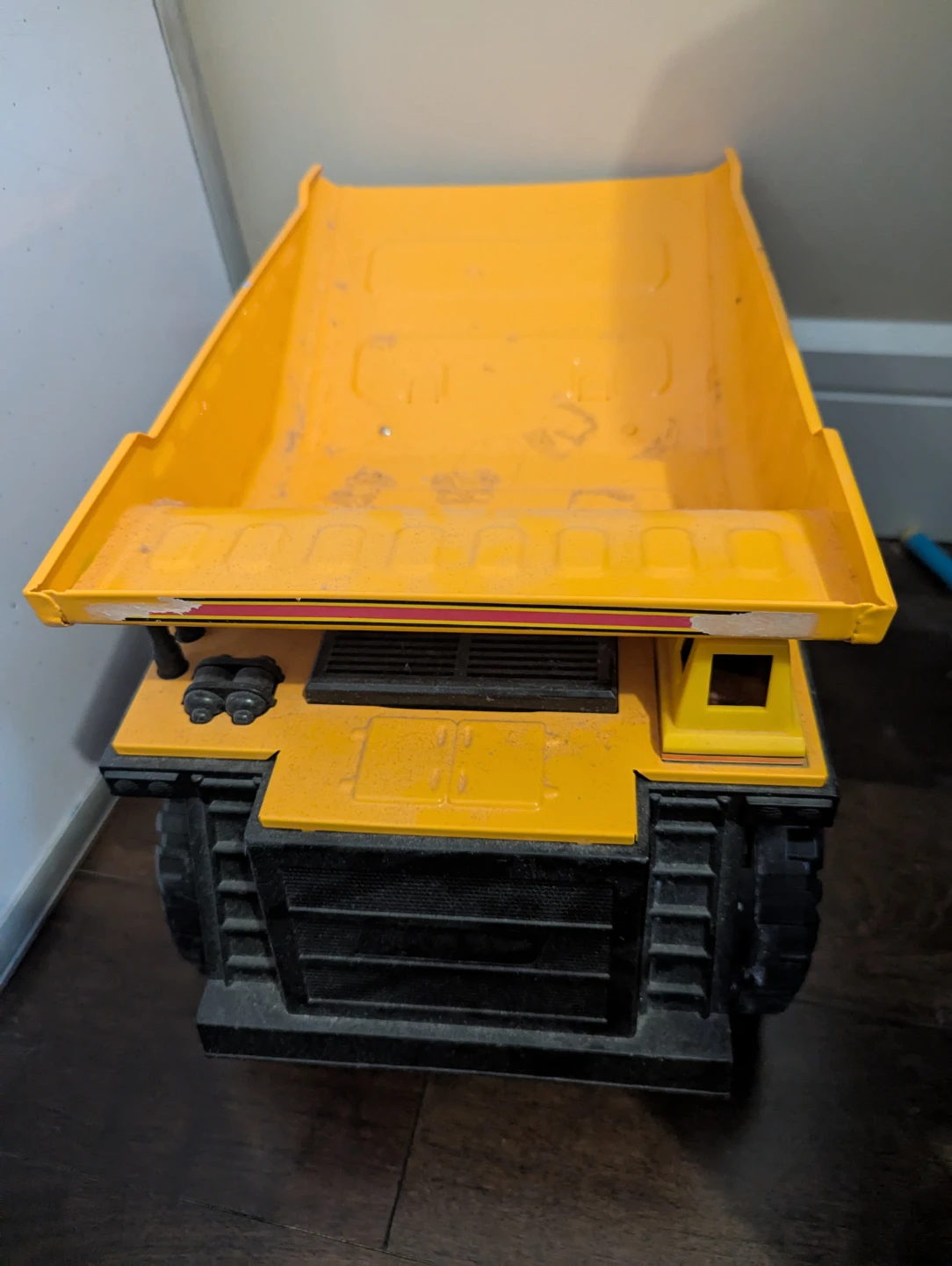 Yellow Tonka Dump Truck Toy - photo 3