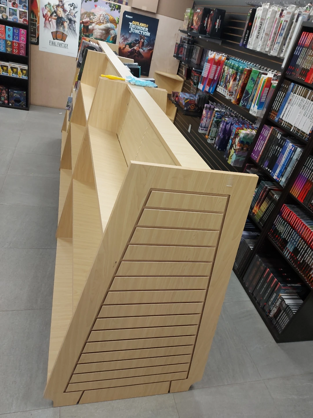 Wooden Bookshelf Display Unit - photo 4