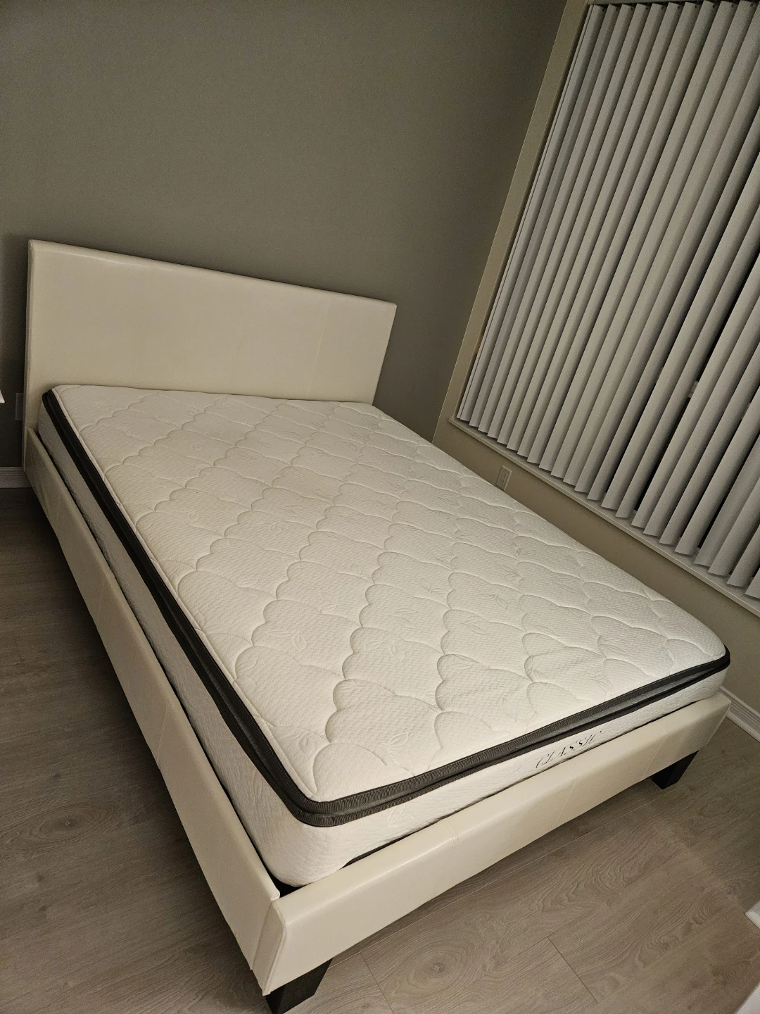 White Queen Size Mattress with Boxspring Bed Frame