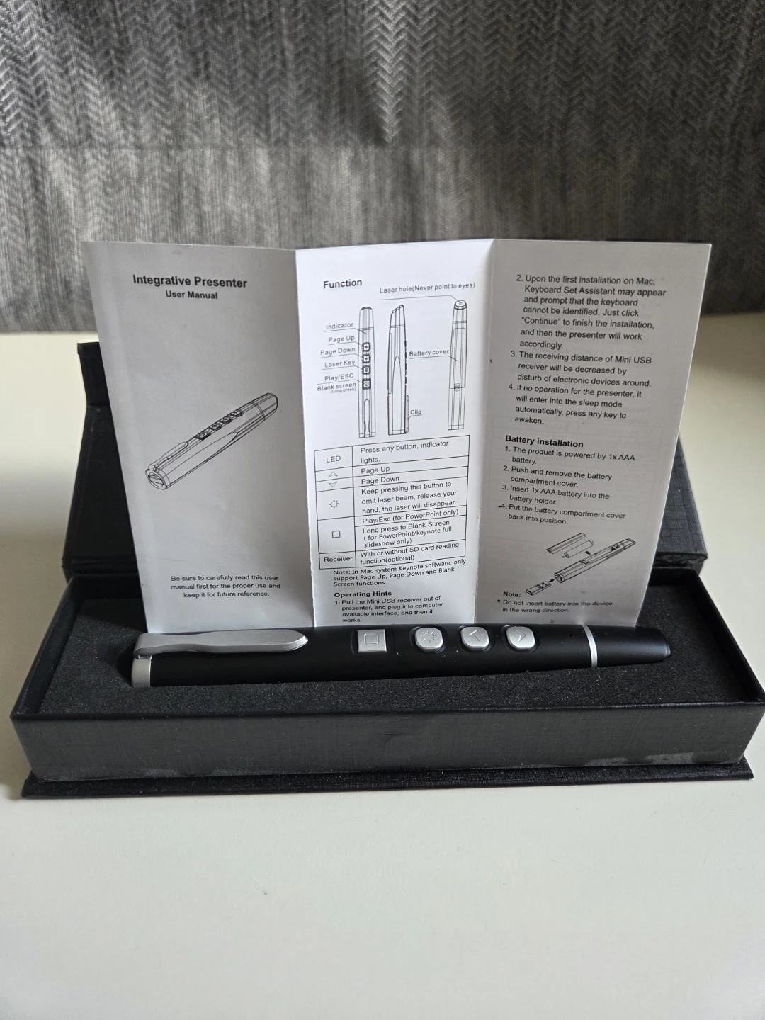 Wireless Integrative Presenter with Laser Pointer - photo 4