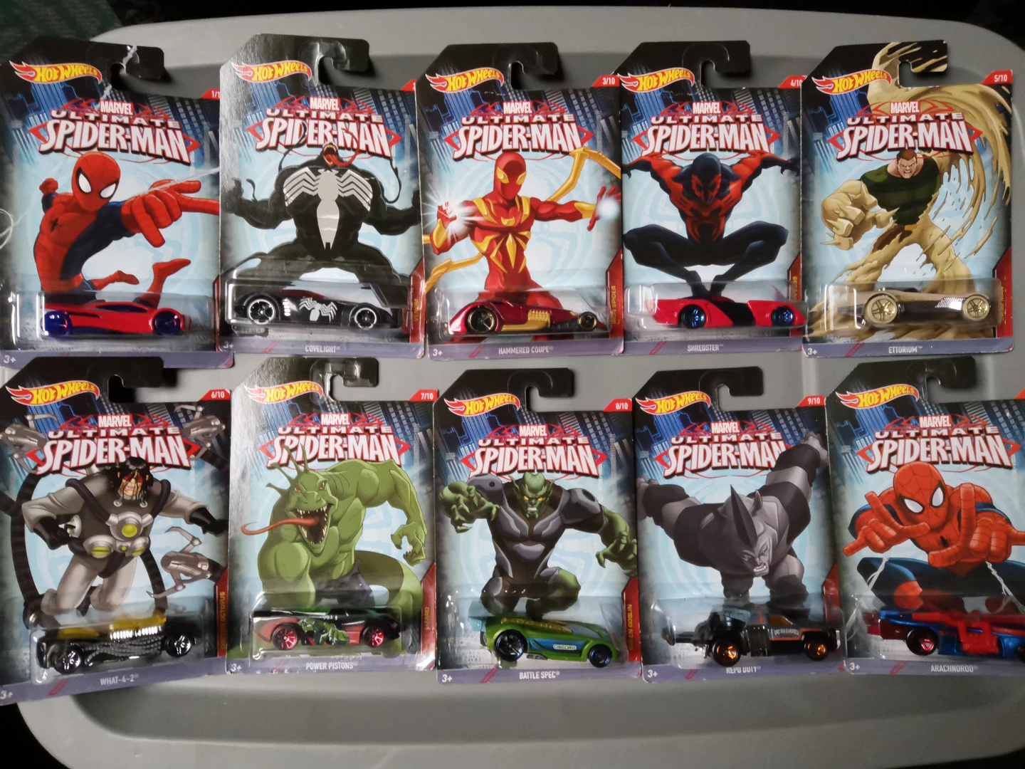 Hot Wheels Marvel Ultimate Spider-Man Die-Cast Cars (Set of 10)