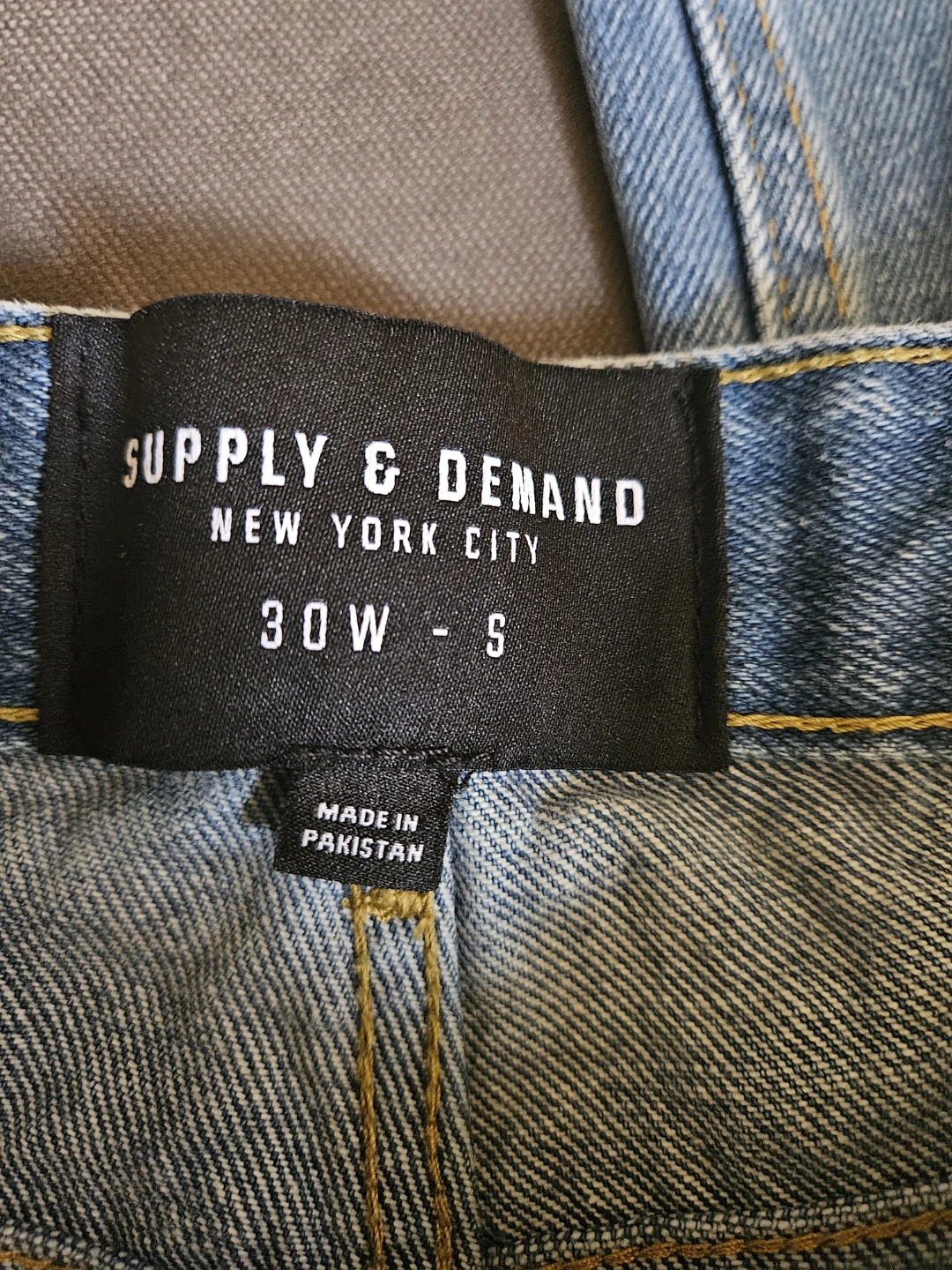 Supply & Demand Colorblock Cargo Jeans Size 30W S - photo 3