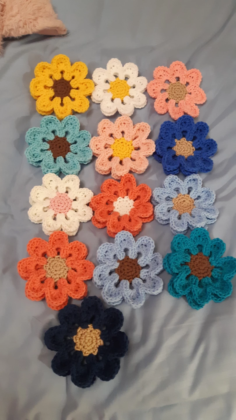 Handmade crochet flower drink coasters - photo 2
