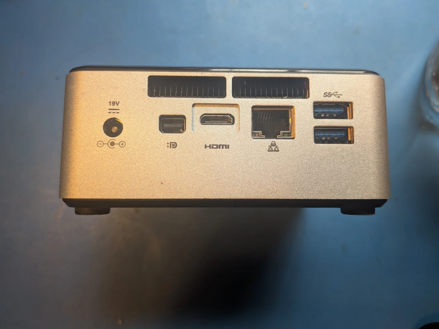 Intel NUC - i5, 512GB SSD, Windows 11