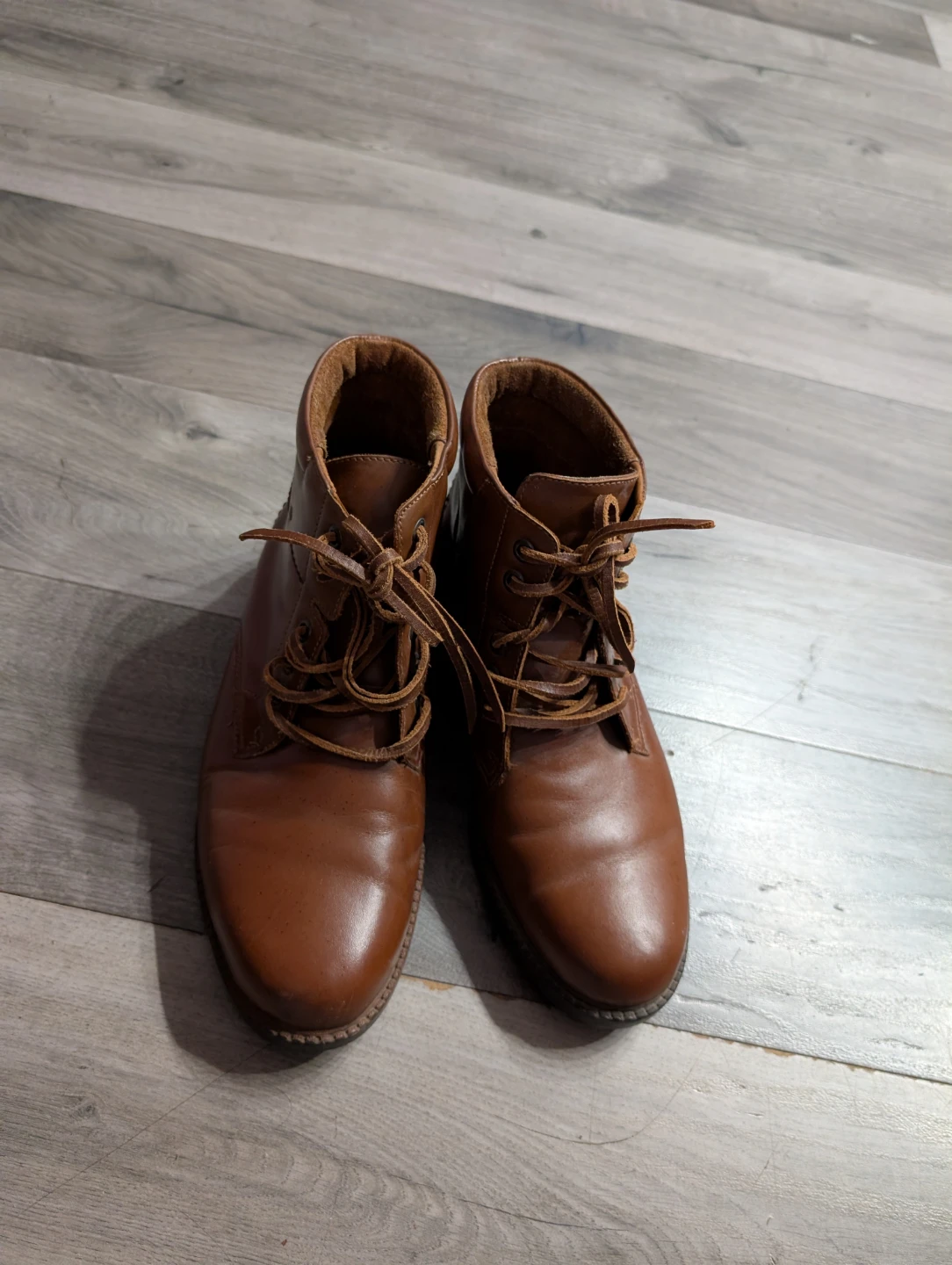 Brown Leather Lace-Up Boots