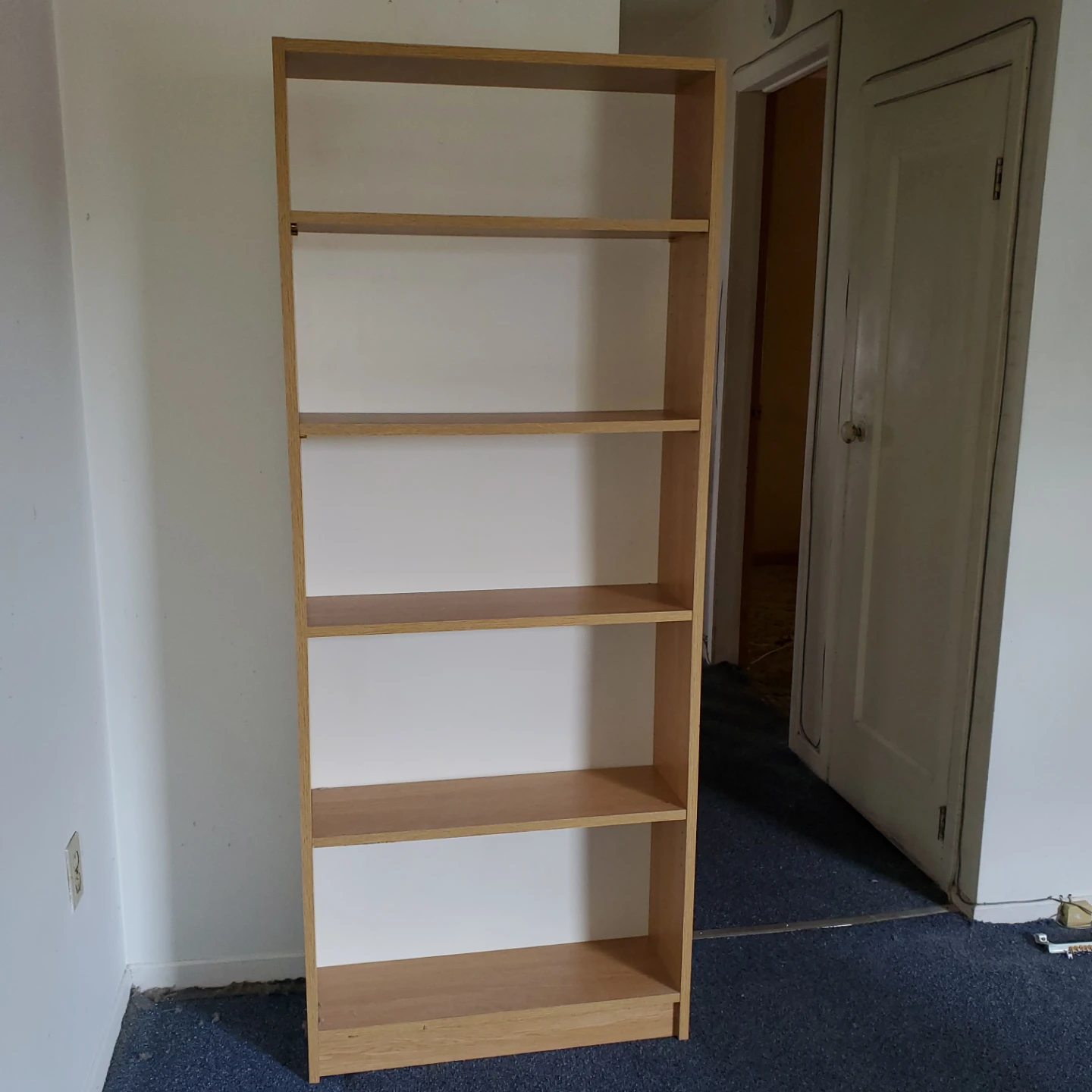 Tall 5-shelf bookshelf
