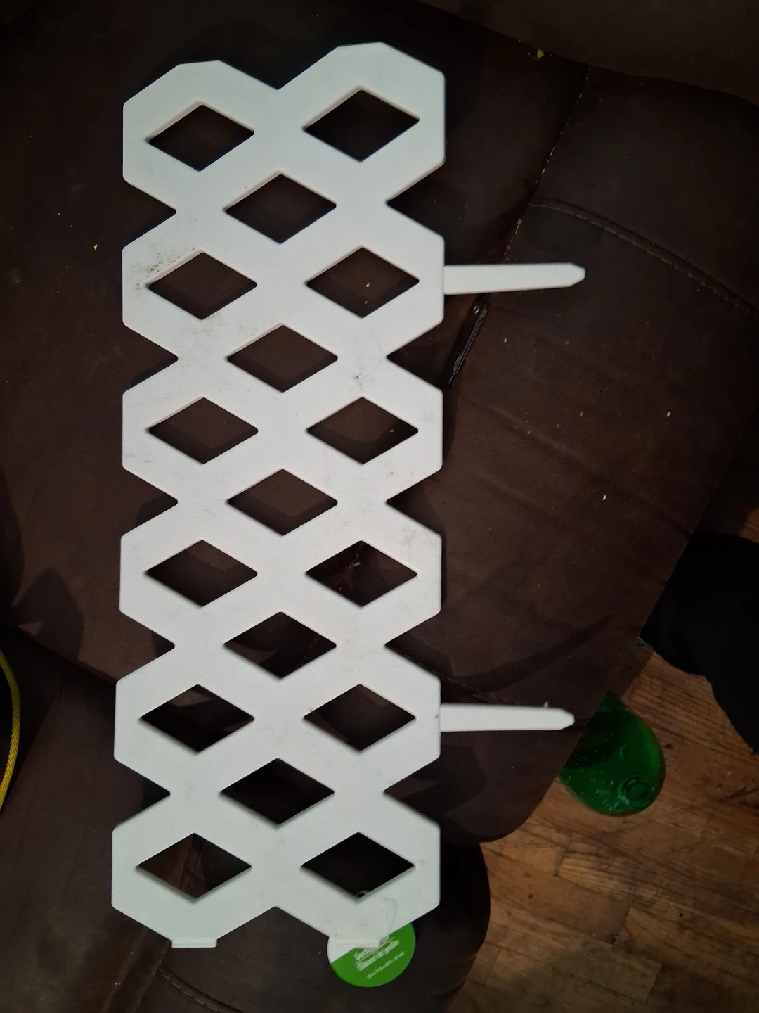 White Plastic Lattice Insert