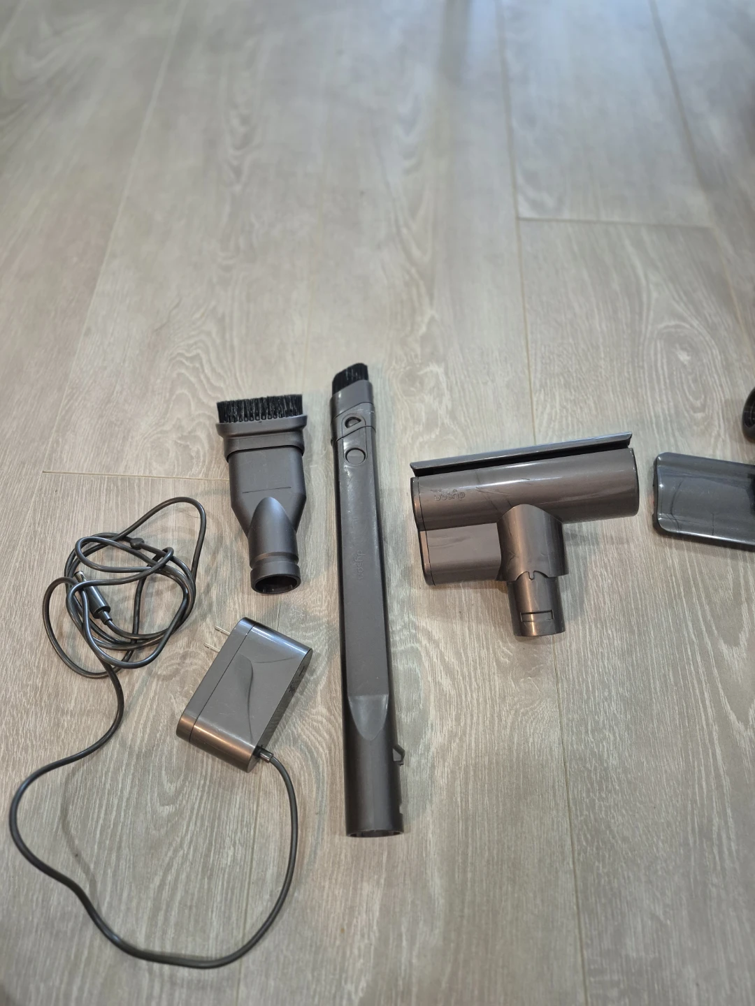 Dyson Cordless Vacuum Cleaner - photo 4