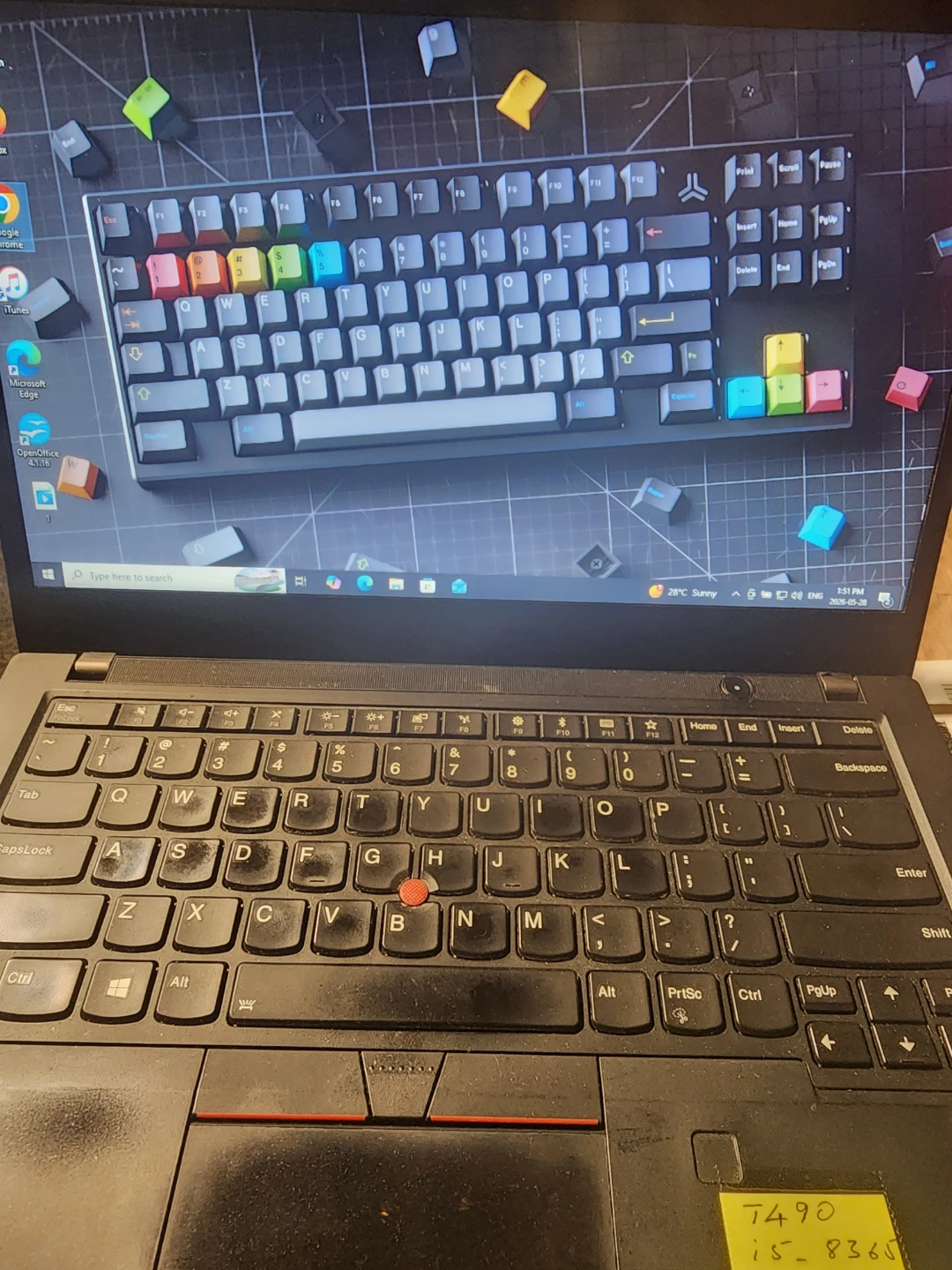 Lenovo ThinkPad T490 Laptop - photo 3