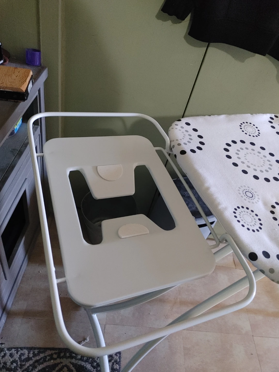 Folding Ironing Board with White Legs and Patterned Cover - photo 4