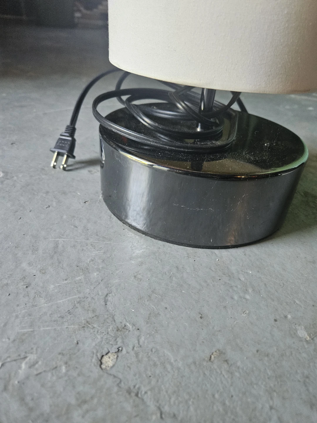 Tall Cylinder Lamp with Cream Shade - photo 3