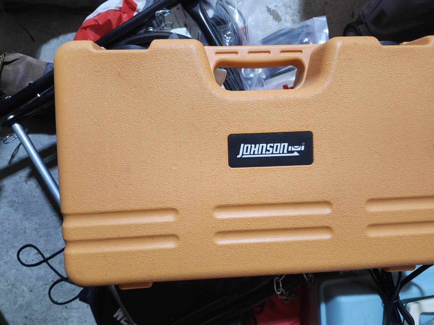 Johnson Laser Level with Tripod and Case - photo 2