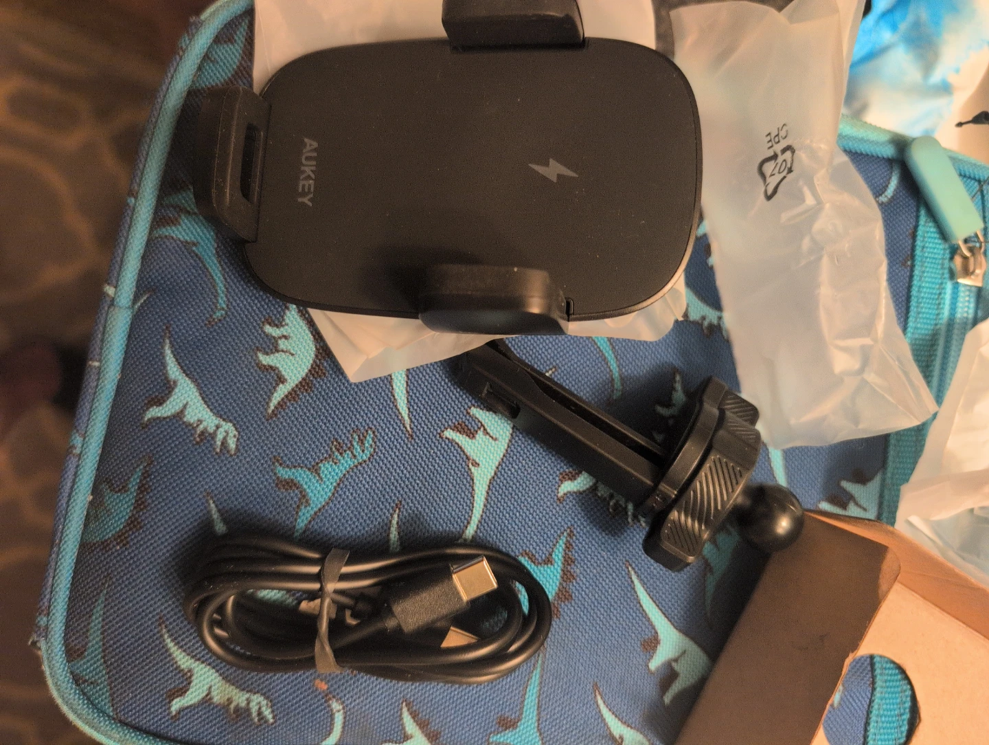 AUKEY Car Phone Mount