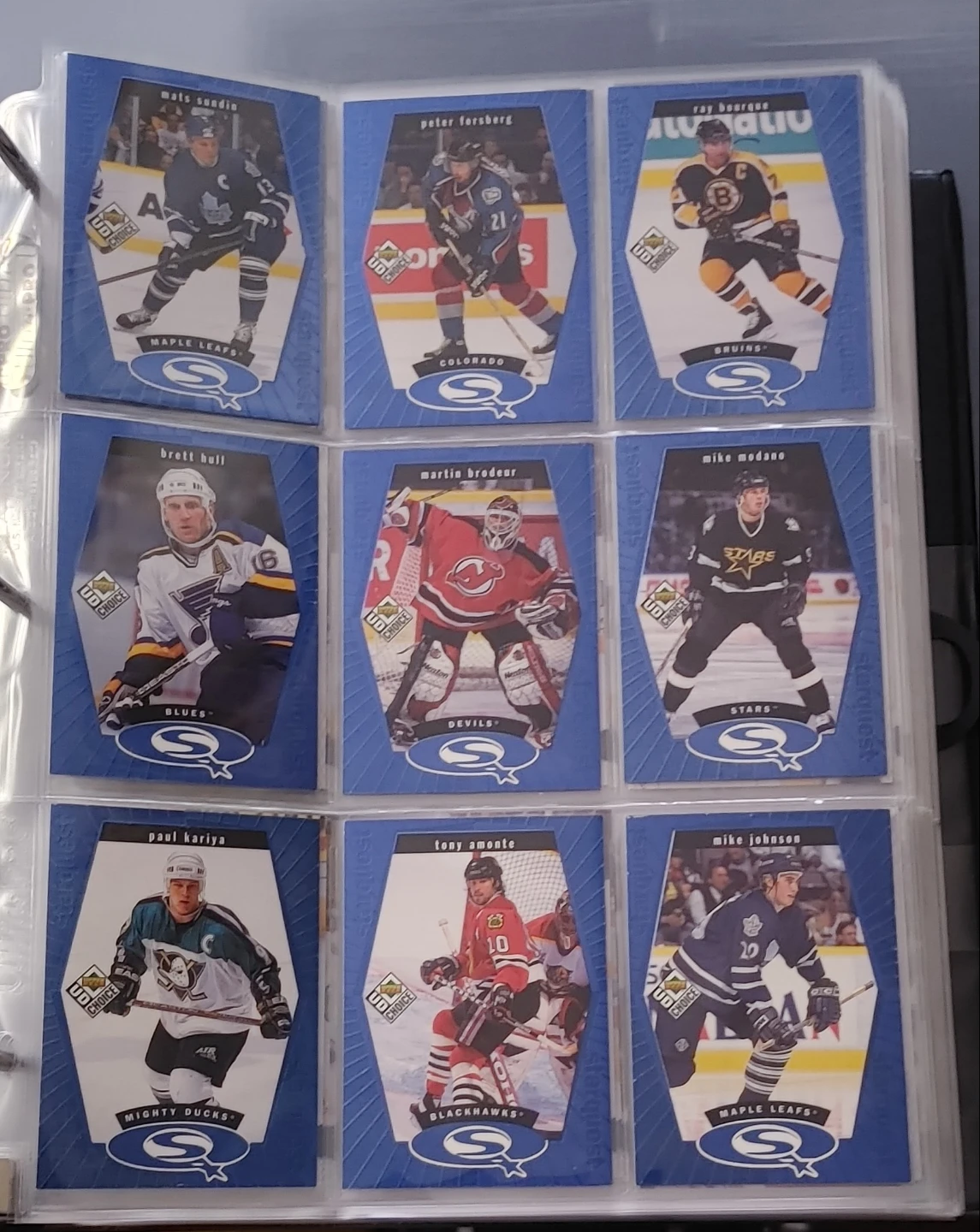 HOCKEY COLLECTIBLES - photo 3