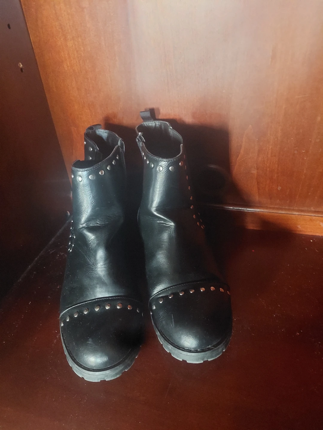 Womens size 11 Black Studded Chelsea Boots - photo 3