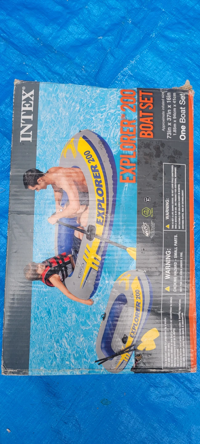 Intex Explorer 200 Boat Set brand new - photo 2