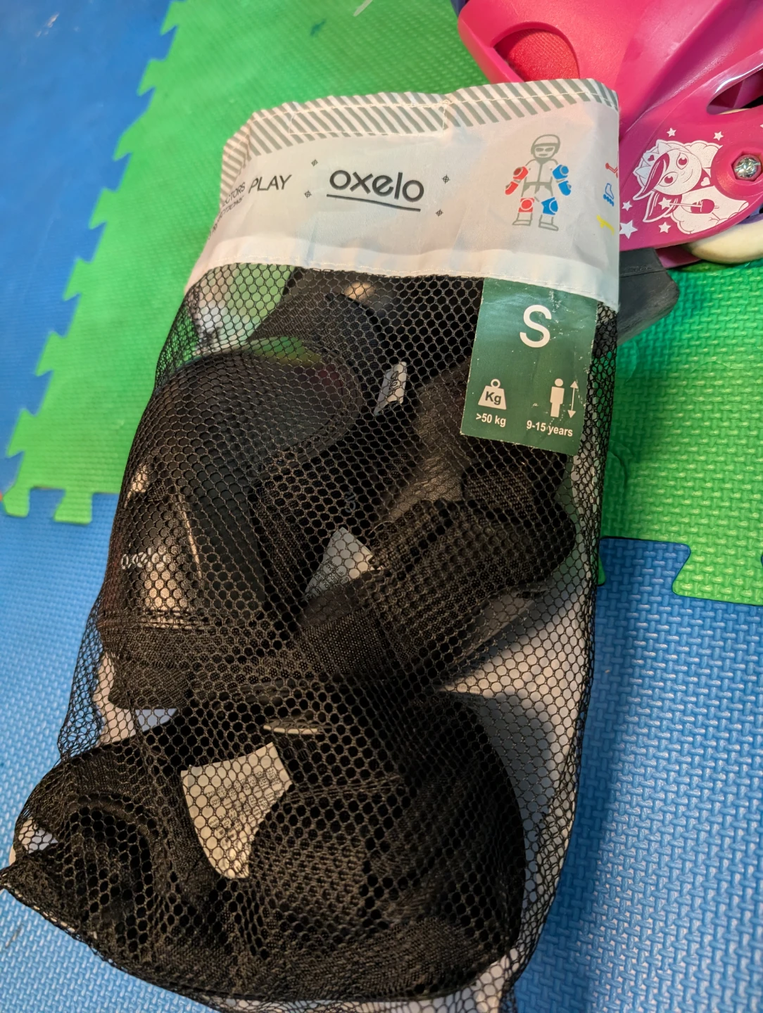 Kids Roller Blades + Protective Gear Set - photo 2