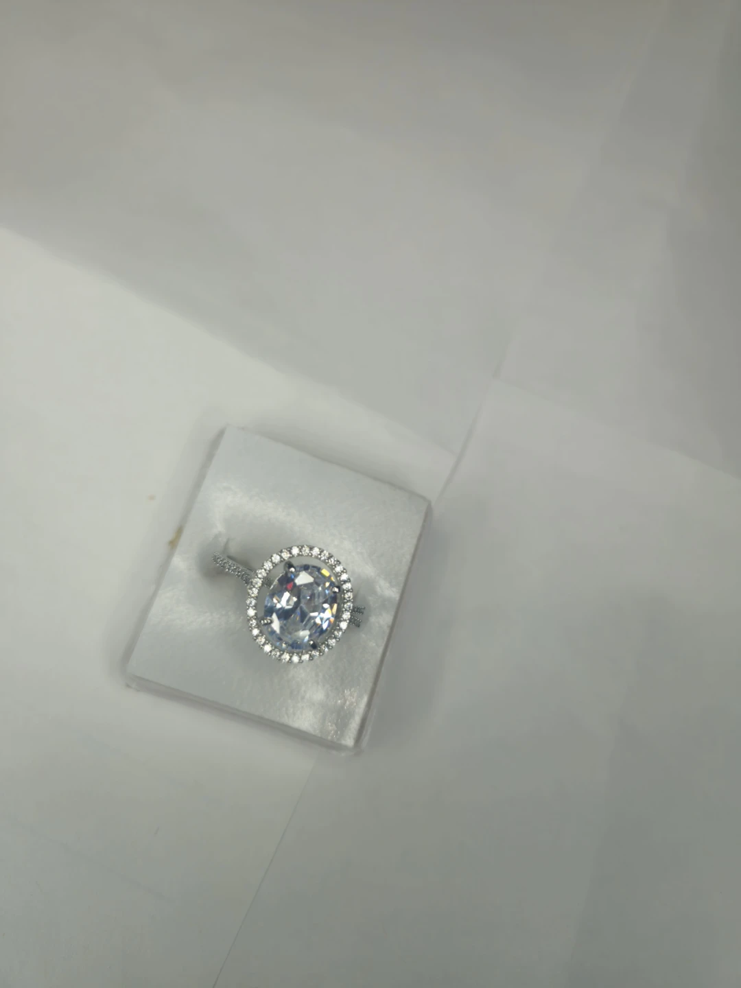 Sparkling Halo and Circle Ring  ad stone - photo 3
