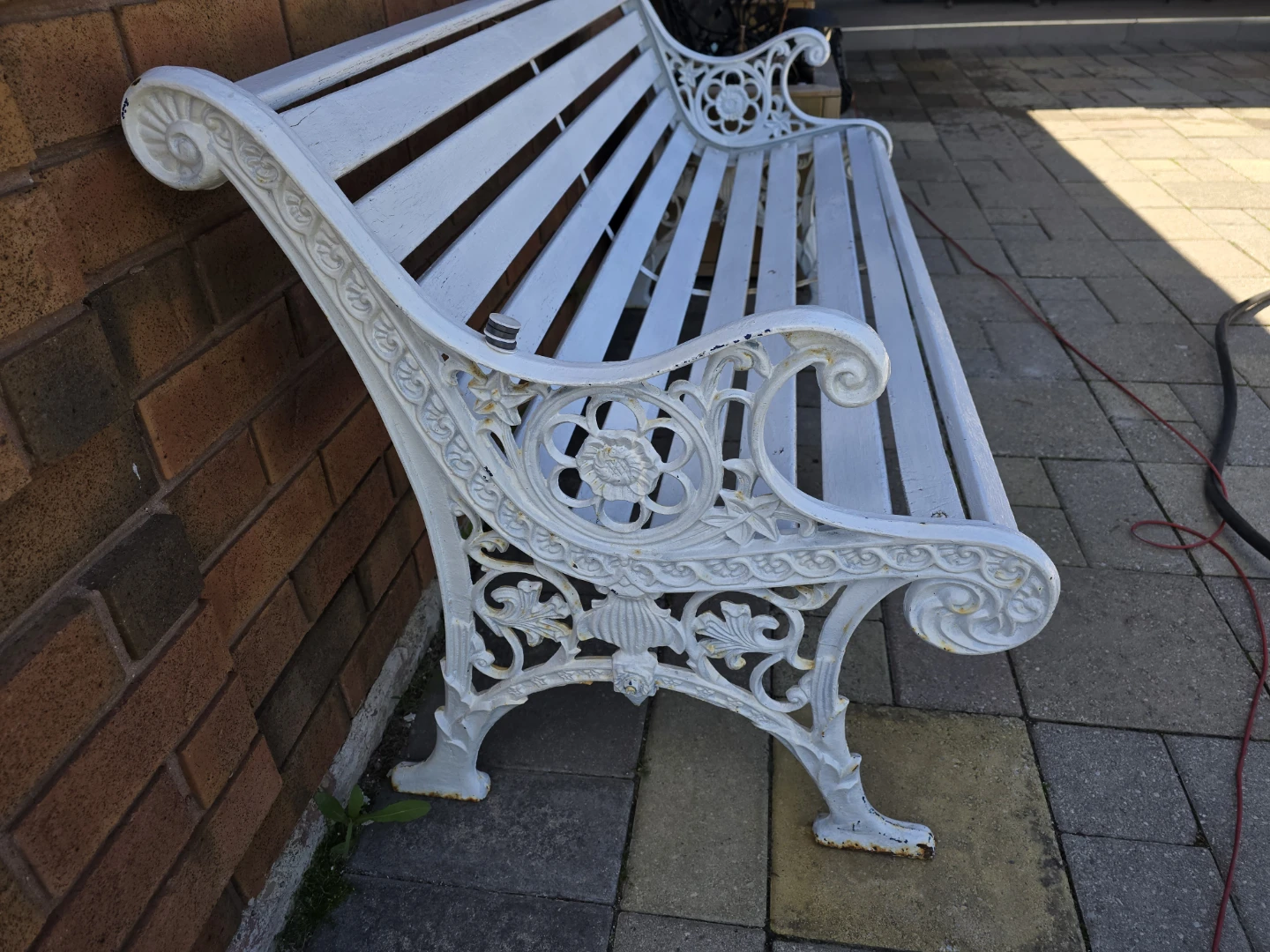 White Cast Iron Garden Bench