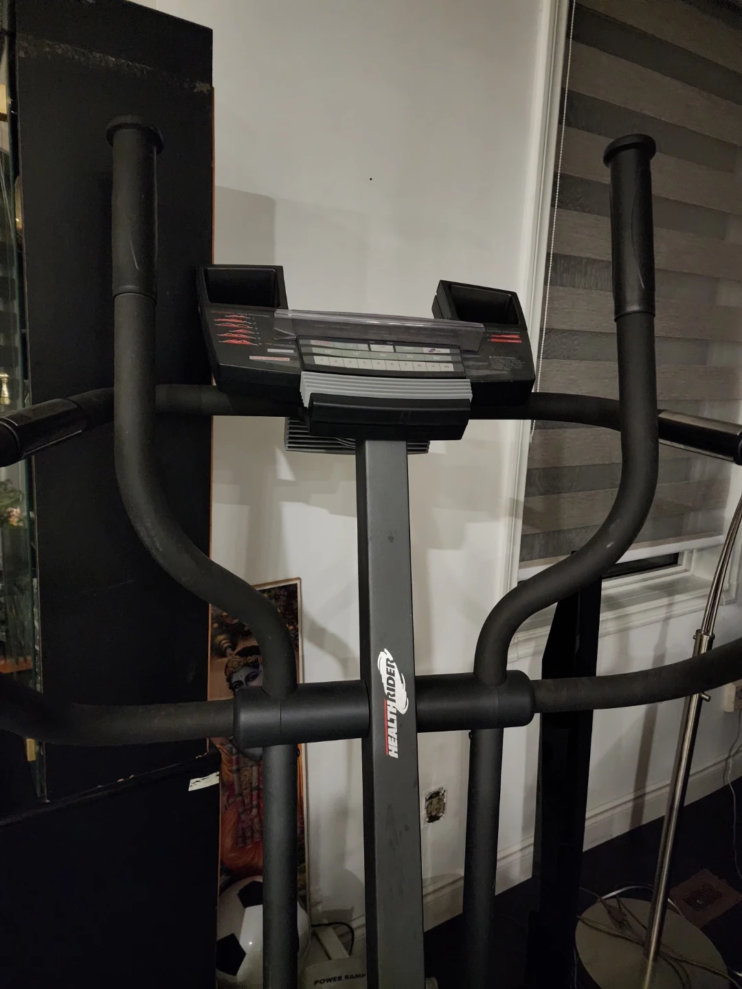HealthRider H22X Elliptical - photo 3