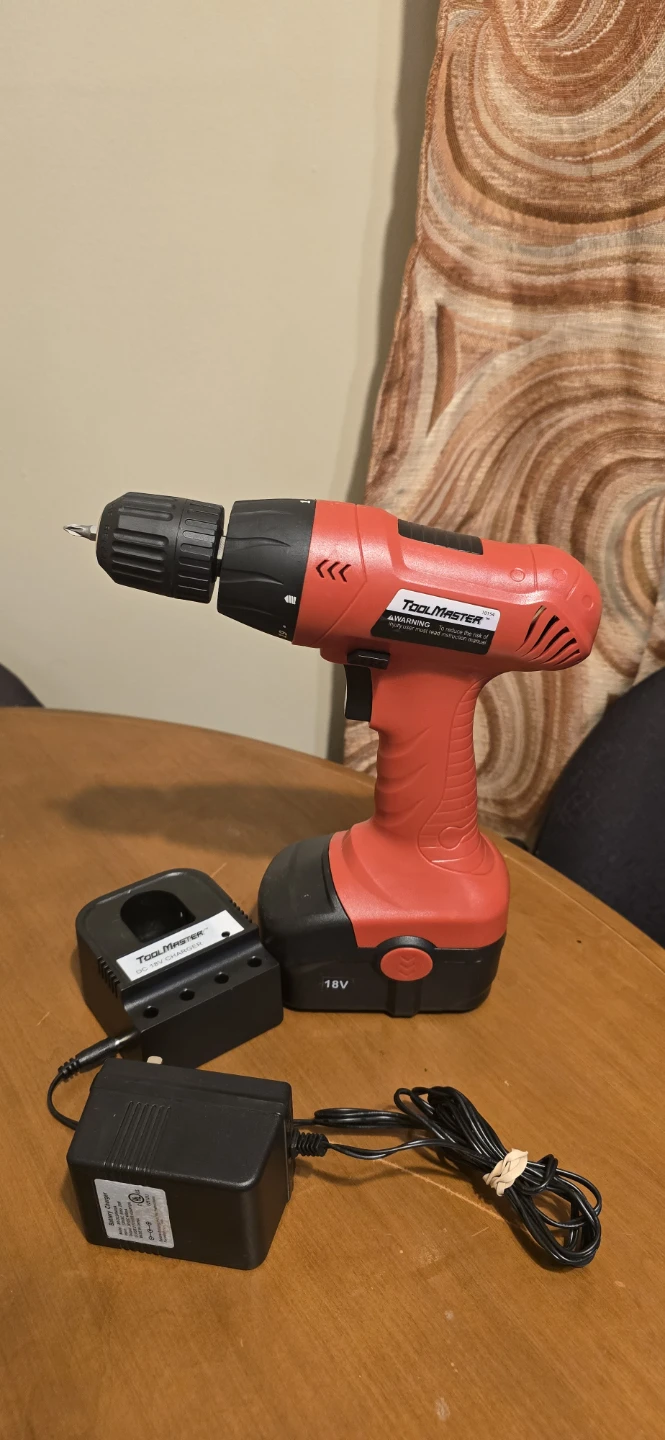 ToolMaster 18V Cordless Drill with Charger