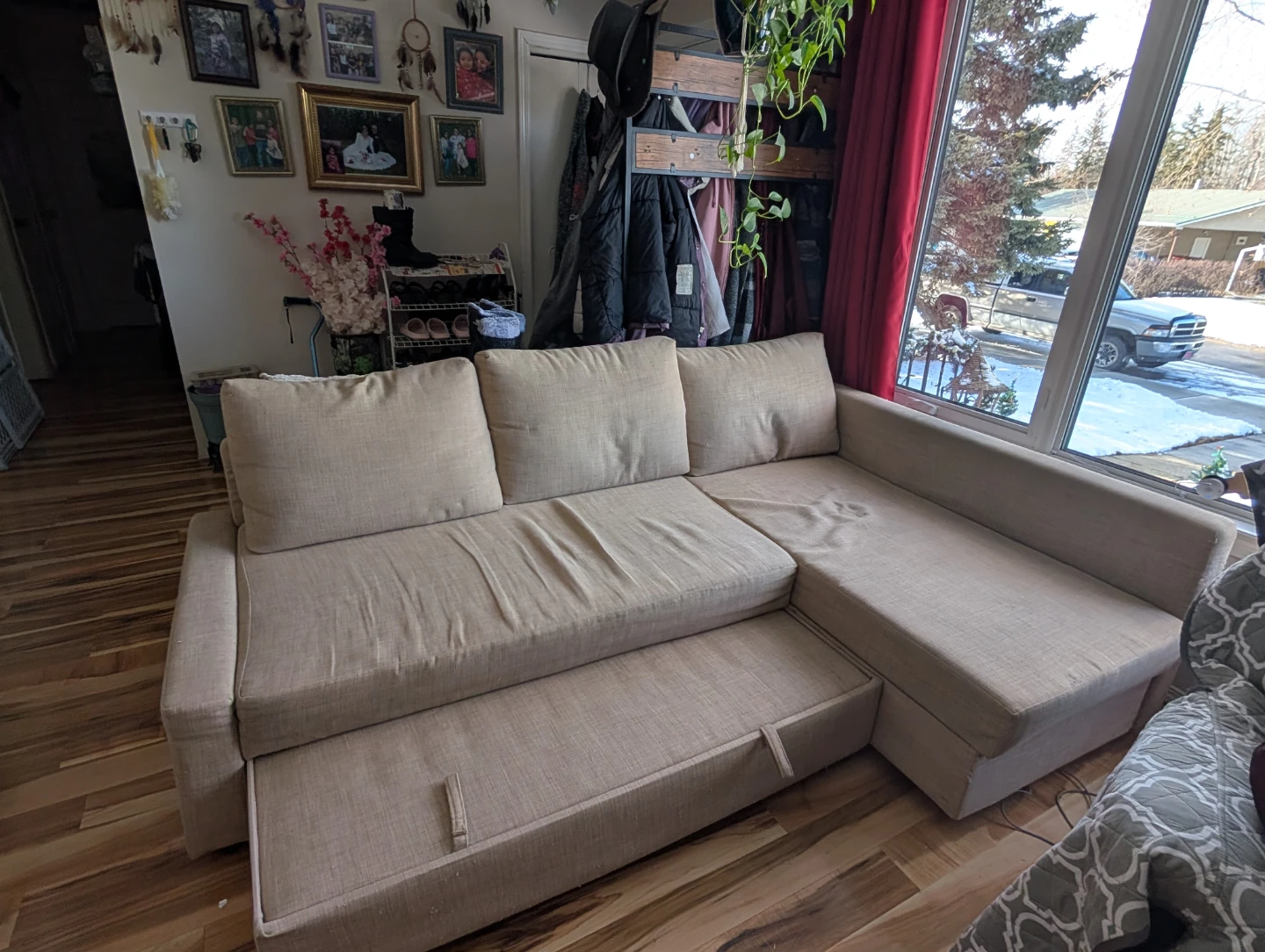 Secional Sofa with Pull-out Bed - photo 3