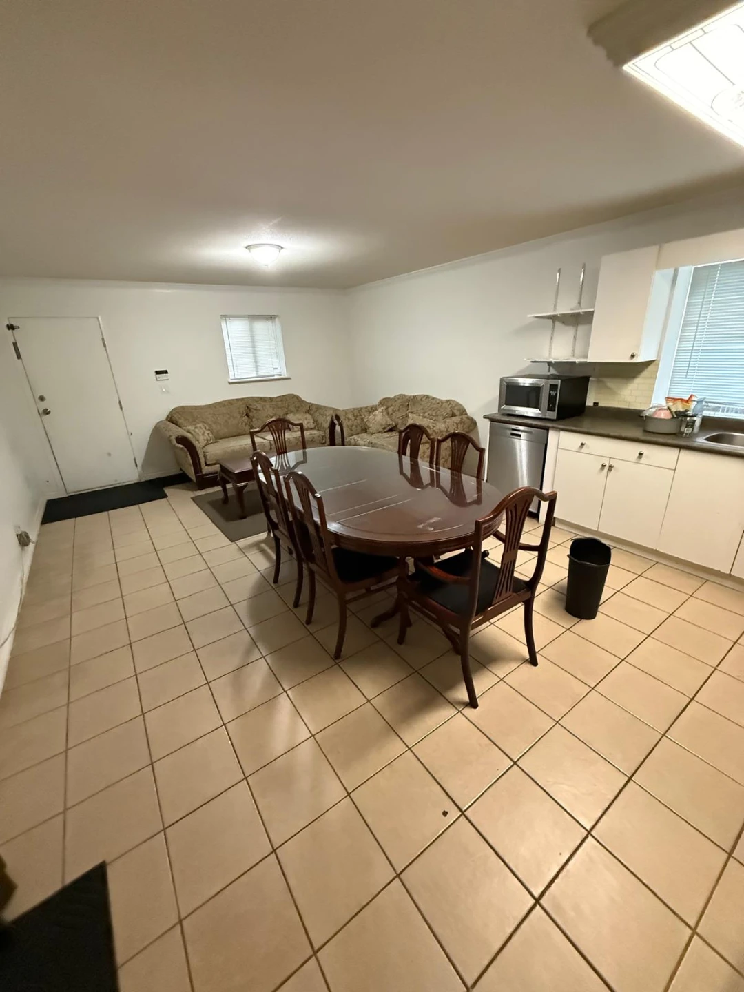 Basement for Rent - photo 3