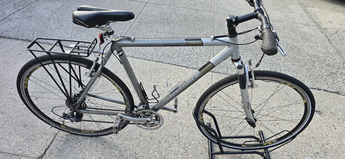 Gary Fisher Utopia Hybrid Bike