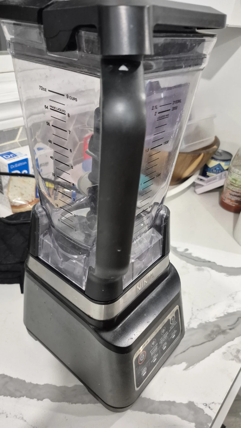 Ninja blender & two small mixers - photo 5