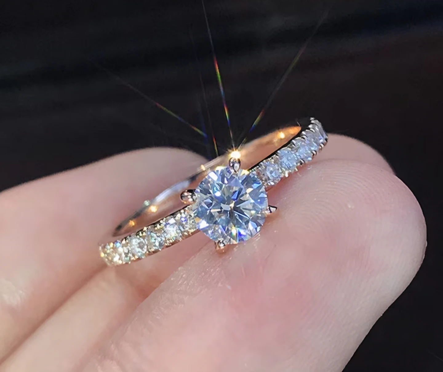 Rose Golden Round Cut Synthetic Cubic Zirconia Ring - photo 4