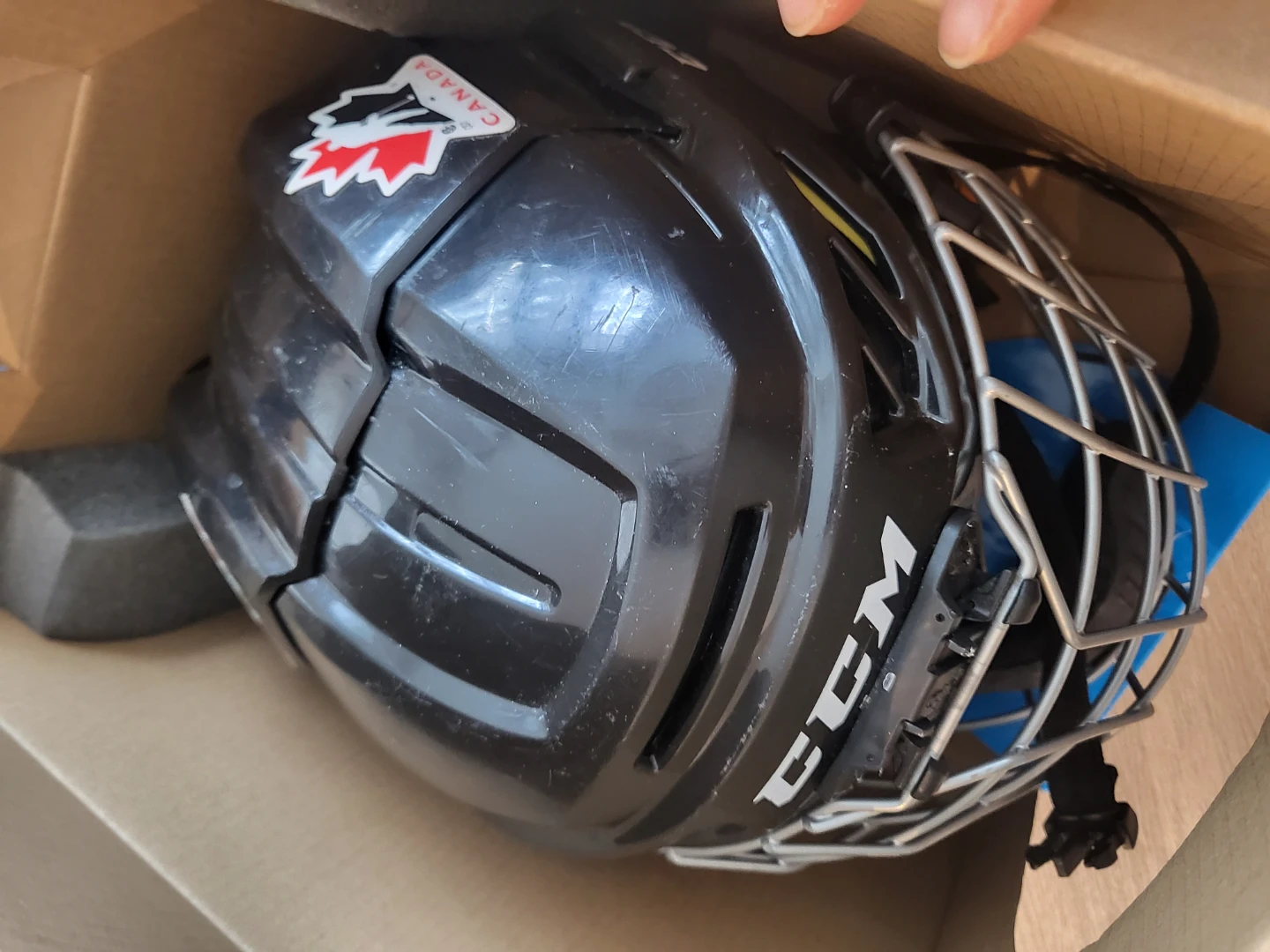 Bauer Prodigy Youth Hockey Helmet - photo 2