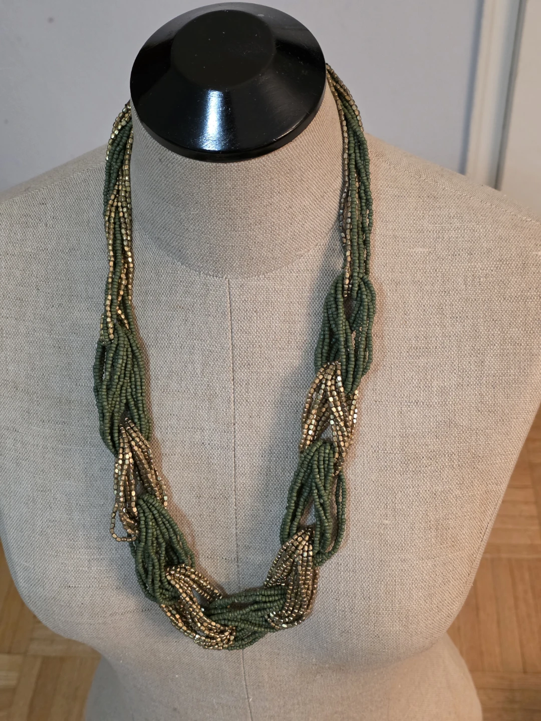 First Lot of Vintage Necklaces $15 each - photo 4