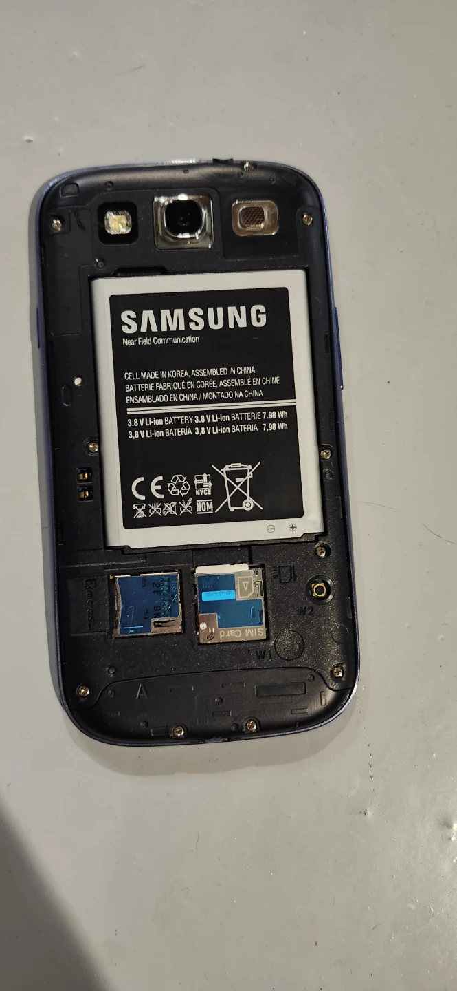 Samsung s3 - photo 2