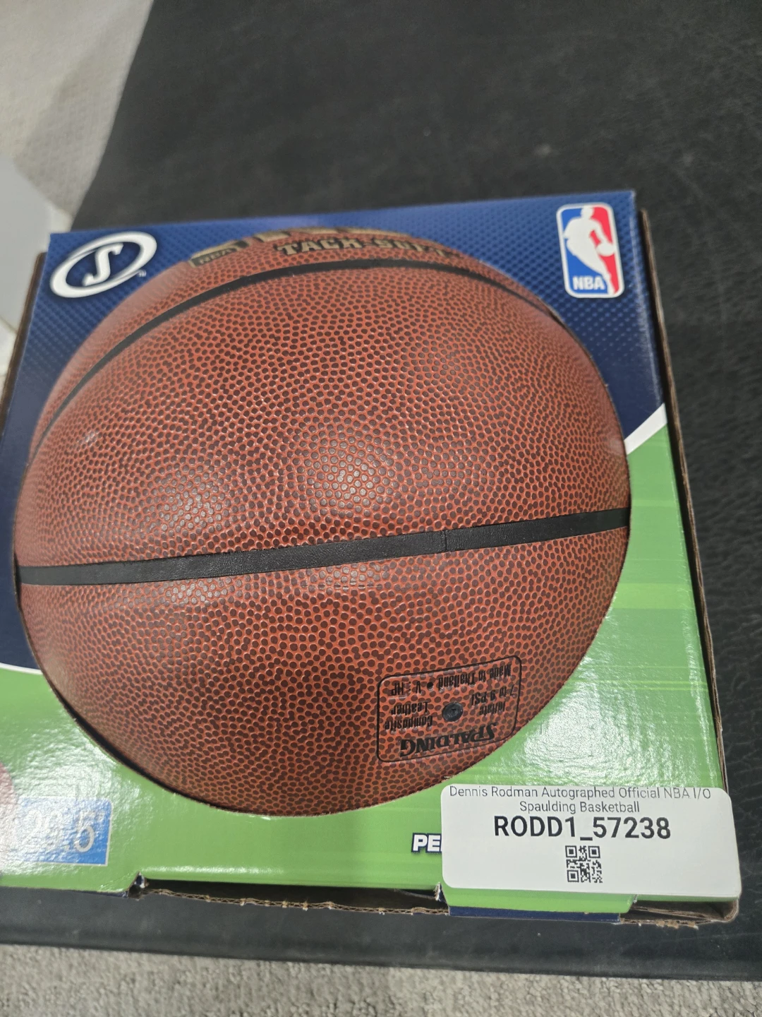 Dennis Rodman Autographed Spalding NBA Basketball 29.5" - photo 2