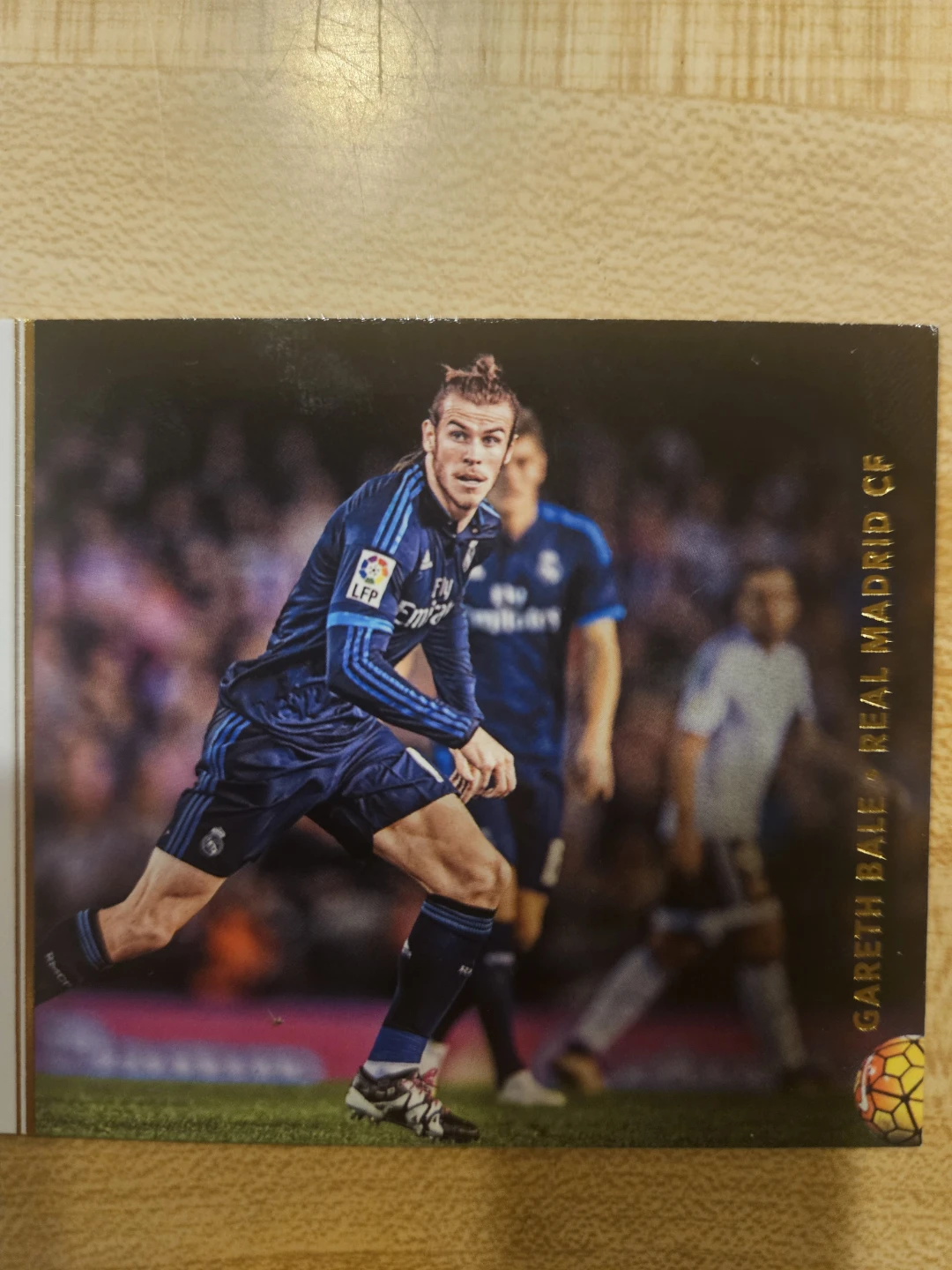 Gareth Bale 2016-17 Panini Donruss Soccer Card - photo 3