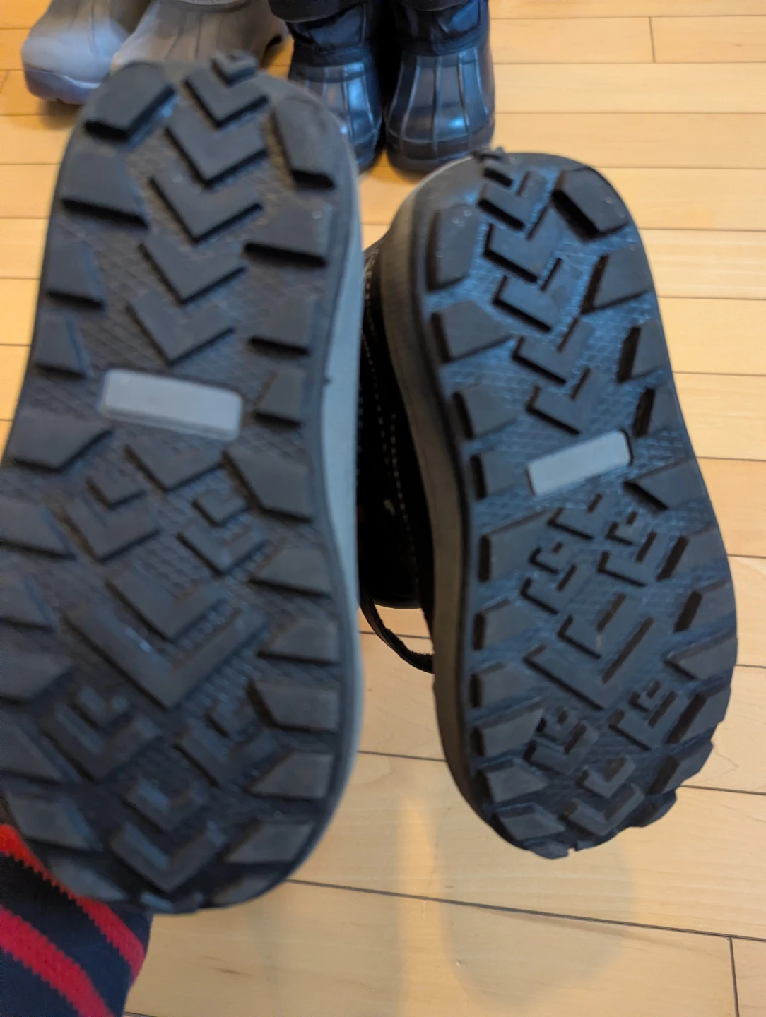Kids' Winter Boots Size 8 - photo 2