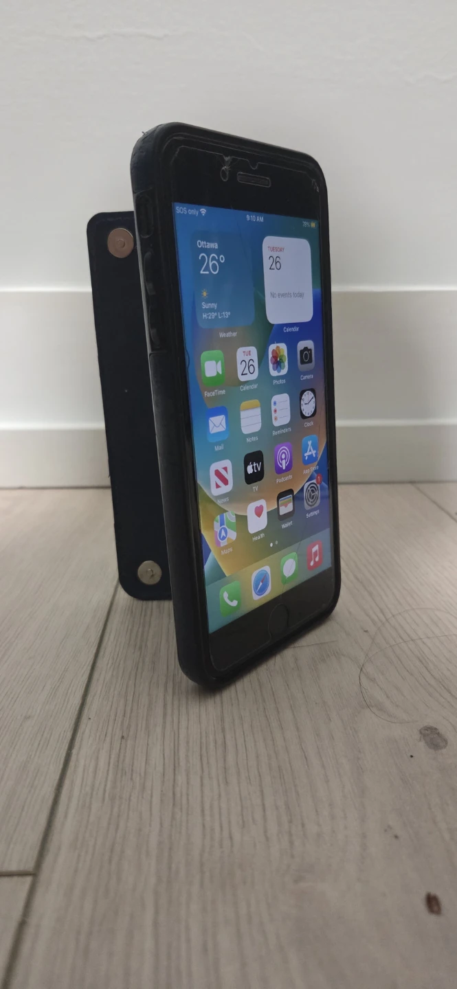 iPhone 8 Plus with cover and screen protector
