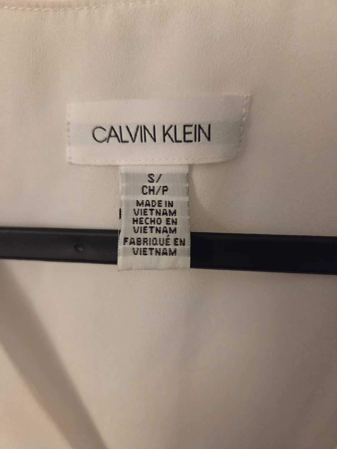 Calvin Klein White Blouse - photo 3