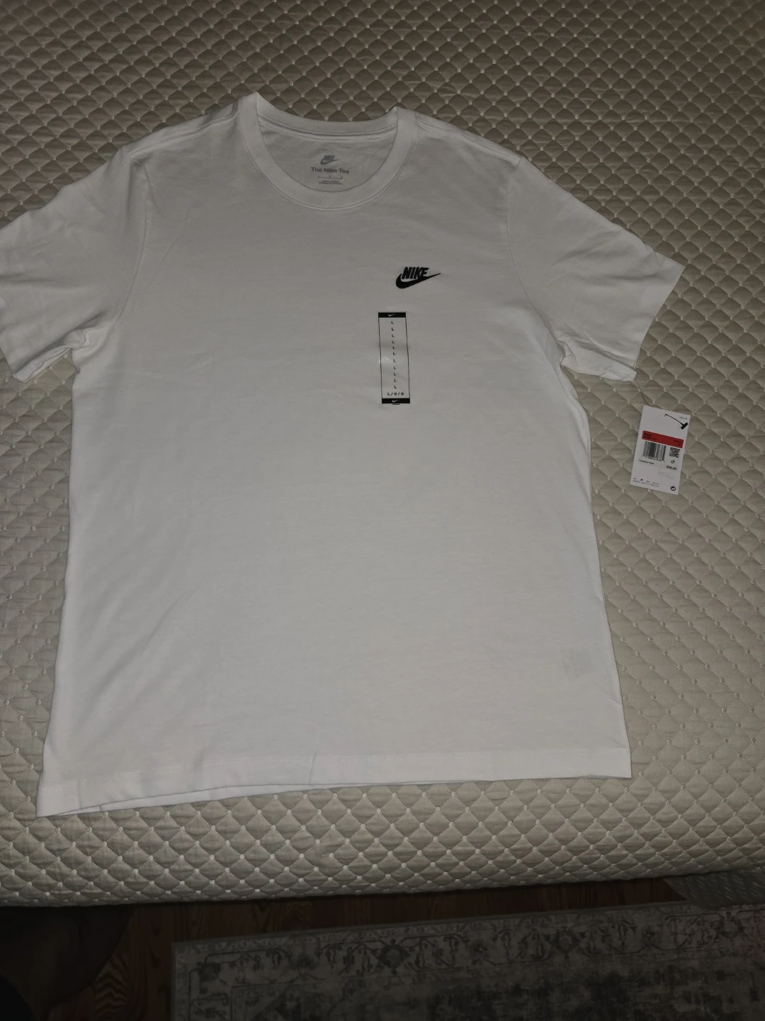 Lg - Nike Men's T-Shirt - White (NEW w/Tag) RETAIL $30
